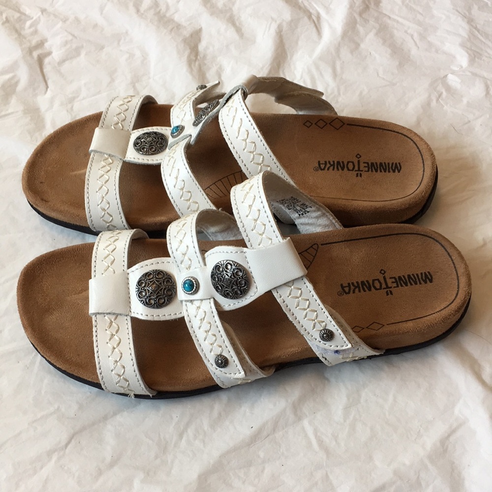 Beach style sandals size 7 never worn